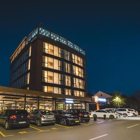 Bristol Hotel Podgorica Eksteriør bilde