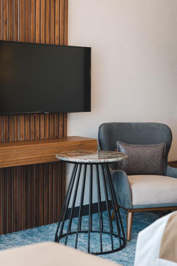 Bristol Hotel Podgorica Eksteriør bilde