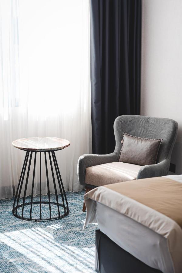 Bristol Hotel Podgorica Eksteriør bilde