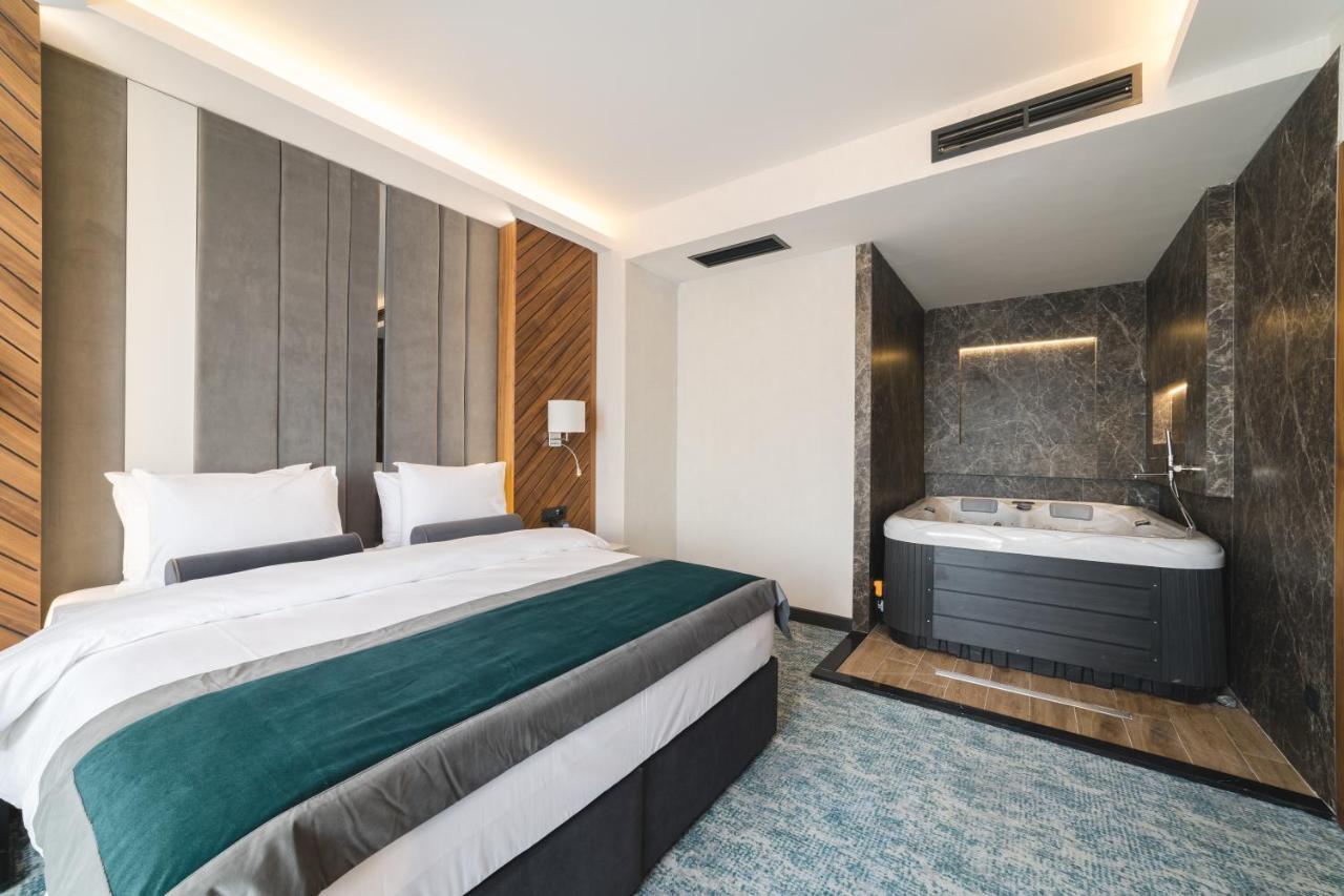 Bristol Hotel Podgorica Eksteriør bilde