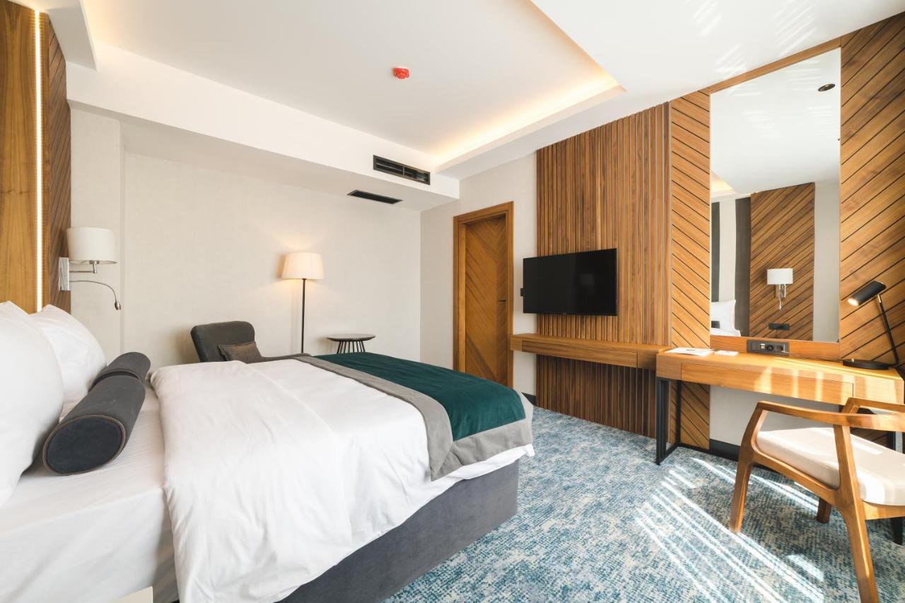 Bristol Hotel Podgorica Eksteriør bilde
